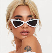 Load image into Gallery viewer, Small Luxury Cats Eye Sunglasses