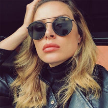 Load image into Gallery viewer, Small Round Sunglasses
