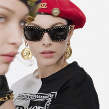 Load image into Gallery viewer, Small Square Luxury Sunglasses