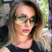 Load image into Gallery viewer, Oversized Square Sunglasses