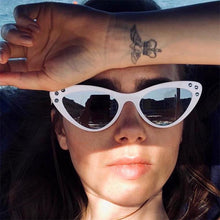 Load image into Gallery viewer, Sexy White Cat Eye Sunglasses