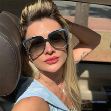 Load image into Gallery viewer, Luxury Cat Eye Sunglasses