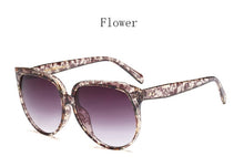 Load image into Gallery viewer, Luxury Cat Eye Sunglasses